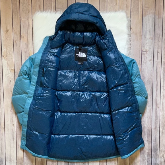 The North Face Women’s Nuptse Belted Mid Jacket - Picture 6 of 12